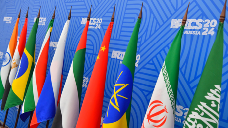 Irã pede que BRICS cumpra 'papel de independência' no conflito do Oriente Médio