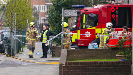 VÍDEOS: Ambulâncias de serviço judaico são incendiadas em Londres