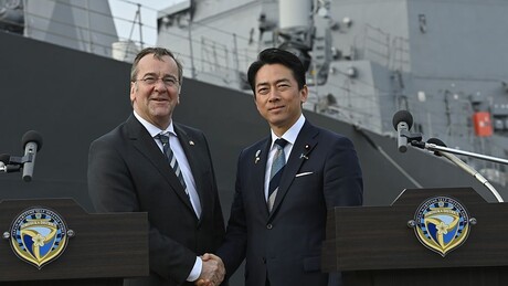 Alemanha e Japão ampliam cooperação militar e avaliam acordo para presença de tropas entre os países