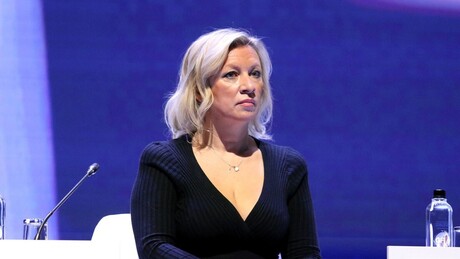 'Pseudo-unidade europeia': Rússia denuncia espionagem contra chanceler da Hungria