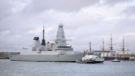 Navio de guerra britânico chega ao Chipre em meio às tensões no Oriente Médio