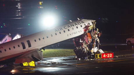 VÍDEO: Veja momento da colisão de avião com caminhão no aeroporto de Nova York