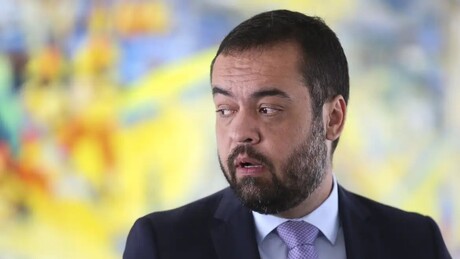 TSE alcança maioria e torna Cláudio Castro inelegível