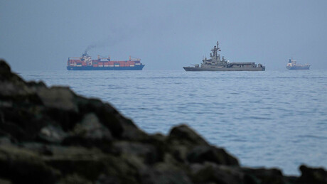 Irã anuncia quais navios terão passagem segura pelo Estreito de Ormuz