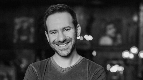 Amigo de dono do OnlyFans revela detalhe intrigante sobre sua morte