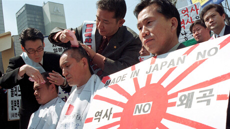 China e Coreia do Sul protestam contra distorções em livros didáticos do Japão