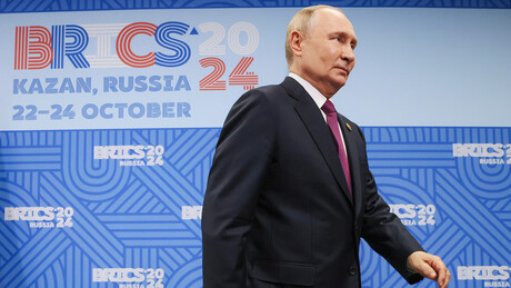 Putin incentiva empresários russos a aprofundarem laços no BRICS