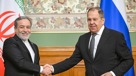 Chanceleres da Rússia e do Irã realizam telefonema; confira temas abordados