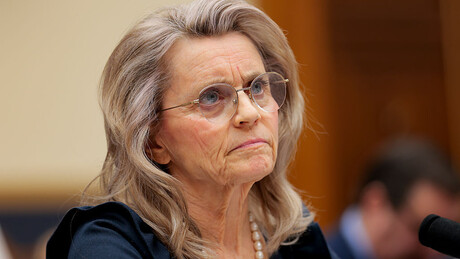 Justiça da Finlândia condena deputada por opinião religiosa nas redes sociais