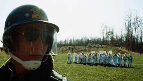 Material da Ku Klux Klan é encontrado em departamento de segurança nos EUA