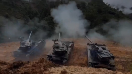 'Prisão ou inferno': Equador usa tanques de guerra pela primeira vez para combater mineração ilegal