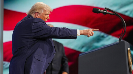 Trump jogará o exército americano "aos tubarões do Golfo Pérsico", diz Irã