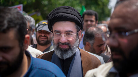 Líder supremo do Irã agradece ao povo do Iraque pelo apoio ao país