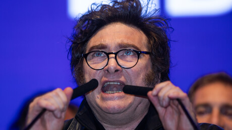 Justiça argentina suspende pontos centrais de reforma trabalhista de Milei