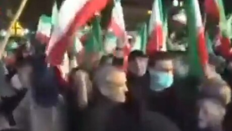 VÍDEO: Presidente e chanceler do Irã participam de manifestação contra agressões de EUA e Israel