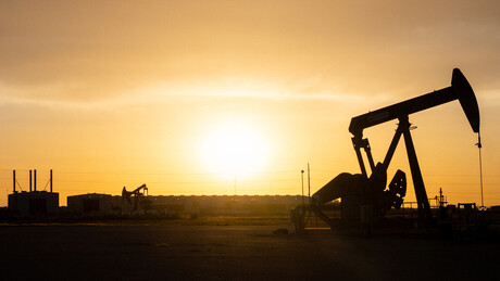 Preços do petróleo registram maior alta mensal da história