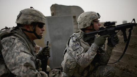 Chanceler do Irã: EUA estão usando países do Golfo como escudos humanos