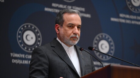 'Respeitamos a soberania árabe, ao contrário dos americanos', afirma chanceler do Irã