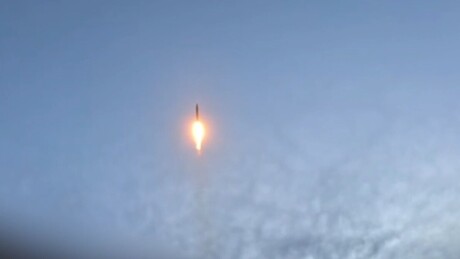 Irã zomba de EUA e Israel: 'Não se aproximem a menos de mil km de Ormuz'