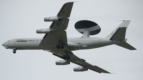 Irã: Pela primeira vez, um drone barato destruiu um avião AWACS americano de alto custo