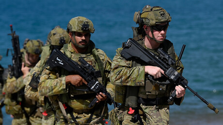 Aliado dos EUA enviou tropas de elite ao Oriente Médio em meio a tensão com o Irã — Telegraph