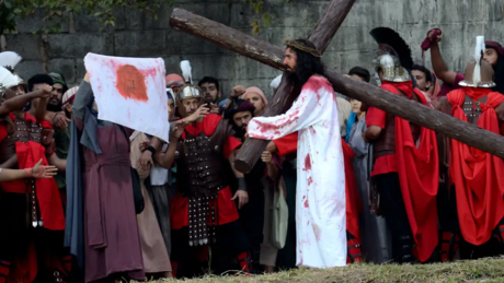 'O dia em que a promessa se cumpriu': entenda a importância da Sexta-Feira Santa