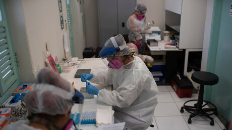 Falta de verba ameaça funcionamento da ciência no Brasil, alertam cientistas