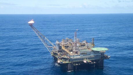 Petroleira americana renova contrato com Petrobras para continuar perfurações no Brasil