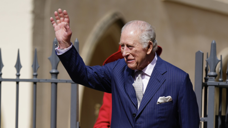 Rei Charles III é criticado após divulgar mensagem para o Ramadã e não se pronunciar sobre a Páscoa