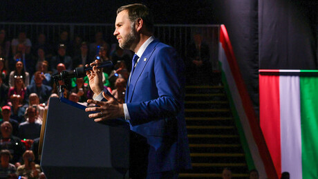 Vice-presidente dos EUA pede aos húngaros que 'rejeitem burocratas de Bruxelas'