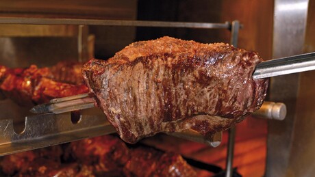 Ranking internacional coloca churrasco brasileiro entre os 20 melhores do mundo