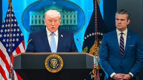 Trump teve 'misericórdia' do Irã, afirma secretário de Guerra dos EUA