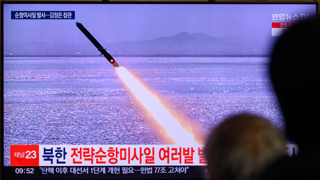 Entre armas eletromagnéticas e mísseis balísticos, Pyongyang testa seu mais recente arsenal