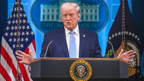 'É melhor que parem imediatamente!': Trump envia alerta ao Irã sobre o Estreito de Ormuz