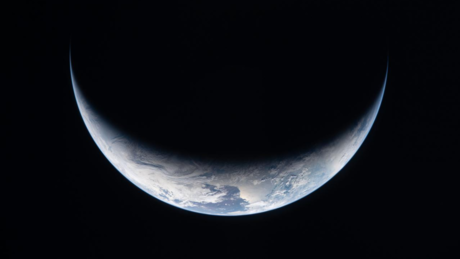 FOTO: Missão Artemis II da NASA registra imagem espetacular da Terra