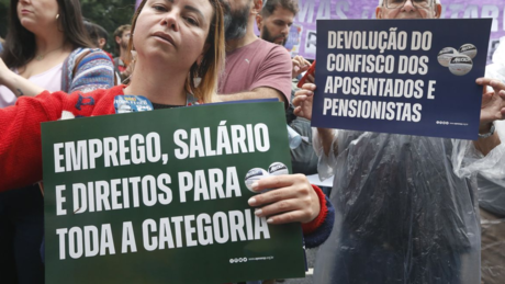 Professores mantêm greve em São Paulo e realizam assembleia nesta sexta-feira
