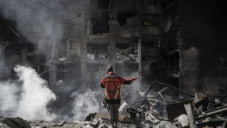 VÍDEOS: Israel ataca prédio no sul do Líbano e deixa três mortos