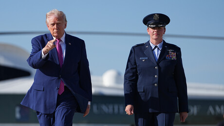 Trump afirma que EUA não estão perdendo guerra contra o Irã: 'Seus líderes estão mortos'