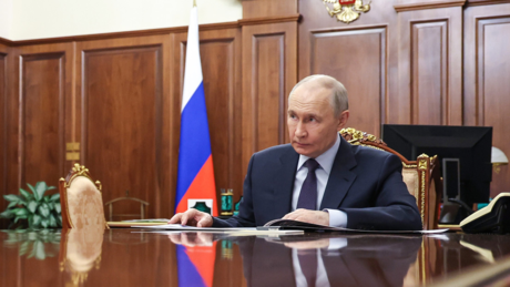 Putin destaca força da indústria espacial russa às vésperas do Dia da Cosmonáutica