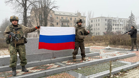 Tropas russas cumprem rigorosamente a trégua da Páscoa, afirma Ministério da Defesa da Rússia