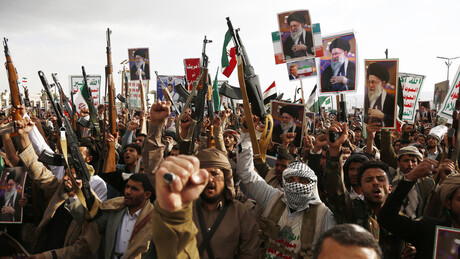 Houthis 'mantêm-se firmes' e fazem séria advertência a EUA e Israel