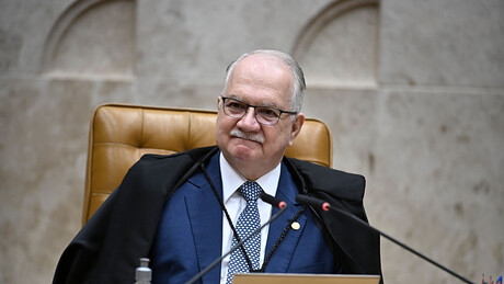 STF vai analisar regra que proíbe terapias como 'cura gay' em plenário físico