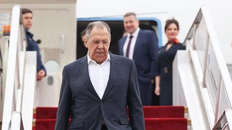 Lavrov chega à China em visita oficial