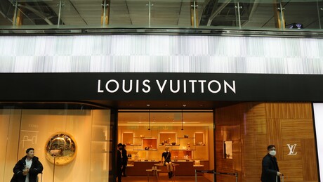 Conflito no Oriente Médio afeta gigante de artigos de luxo