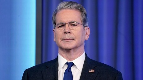 Secretário do Tesouro dos EUA sobre guerra com Irã: '50 ou 100 dias de guerra por 50 anos de estabilidade'