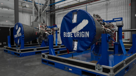 Empresa de Jeff Bezos desenvolve tecnologia capaz de converter poeira lunar em oxigênio