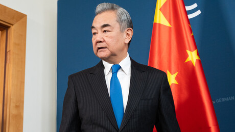 China cobra respeito e salvaguardas à soberania do Irã diante do bloqueio naval dos EUA