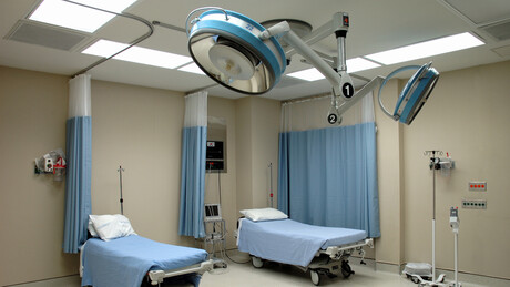 Enfermeiro é acusado de estupro contra brasileira em hospital de Portugal