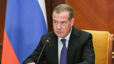 Instalações na Europa que produzem drones para Ucrânia são 'alvos legítimos', adverte Medvedev