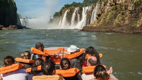 Brasil registra recorde de turistas internacionais no 1º trimestre de 2026